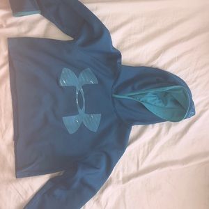 cute cropped blue under armour sweatshirt